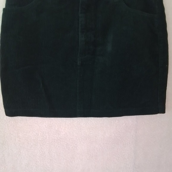 Forever 21 Corduroy Jean Skirt Size Small in Dark Hunter Green‎ - Picture 4 of 9